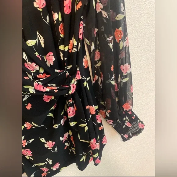 Anne Klein Floral Wrap Top Black and Pink - Picture 5 of 6